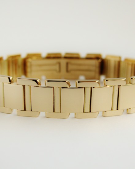 Handmade 18ct. yellow gold square panel bracelet with concealed clasp.